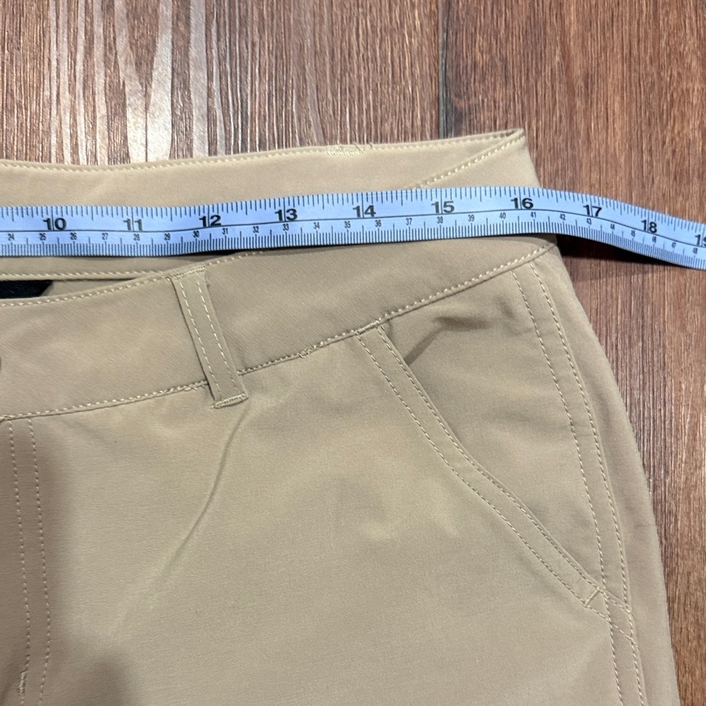 The North Face Women's Beige Paramount Convertible Hiking Pant - Picture 9 of 10